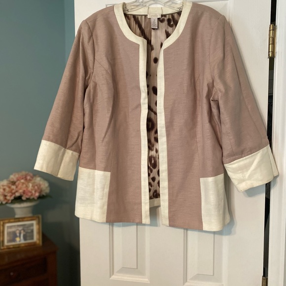 Ann Taylor Two-Sided Jacket. Beautiful print design on both sides. - Picture 2 of 2